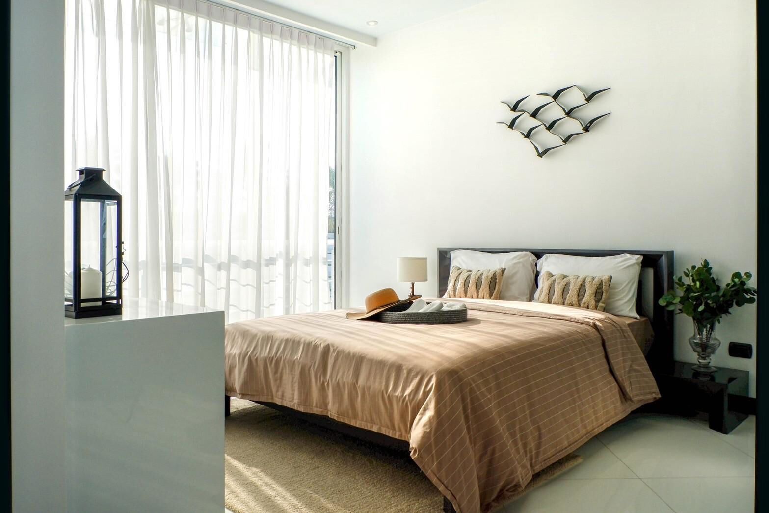 Pure Sunset Beach: Intérieur de la chambre