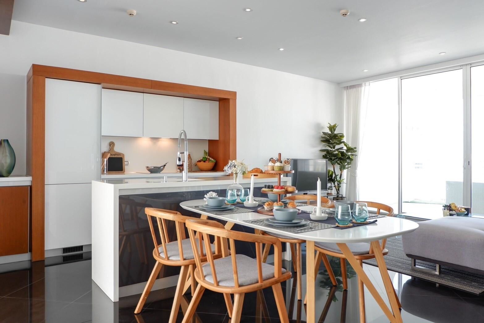 Pure Sunset Beach: Espace repas