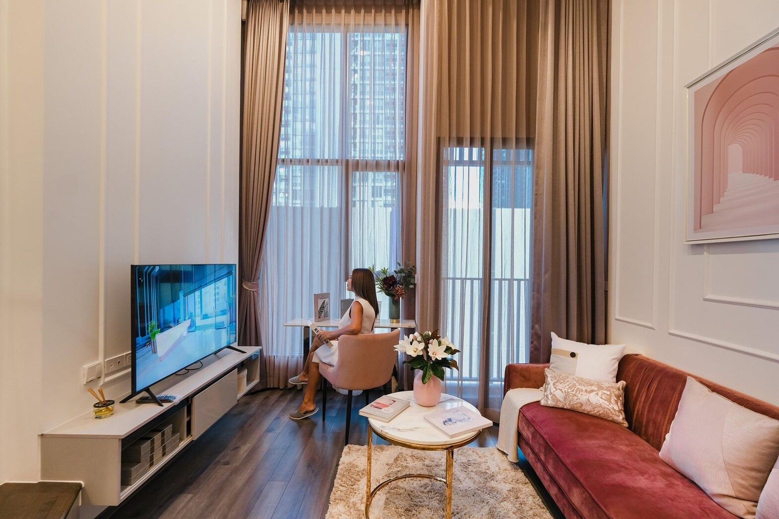 KnightsBridge Space Rama 9: Pièce de vie