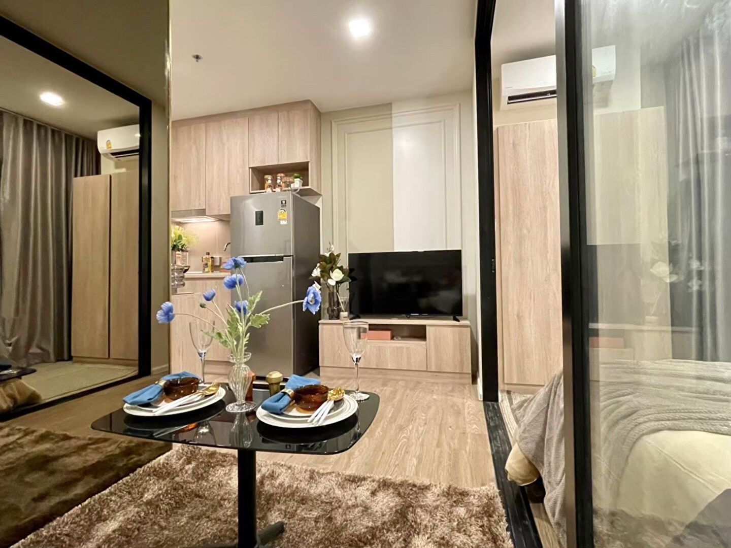 Modiz Sukhumvit 50: Living area