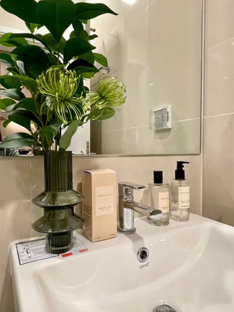 Modiz Sukhumvit 50: Bathroom interior