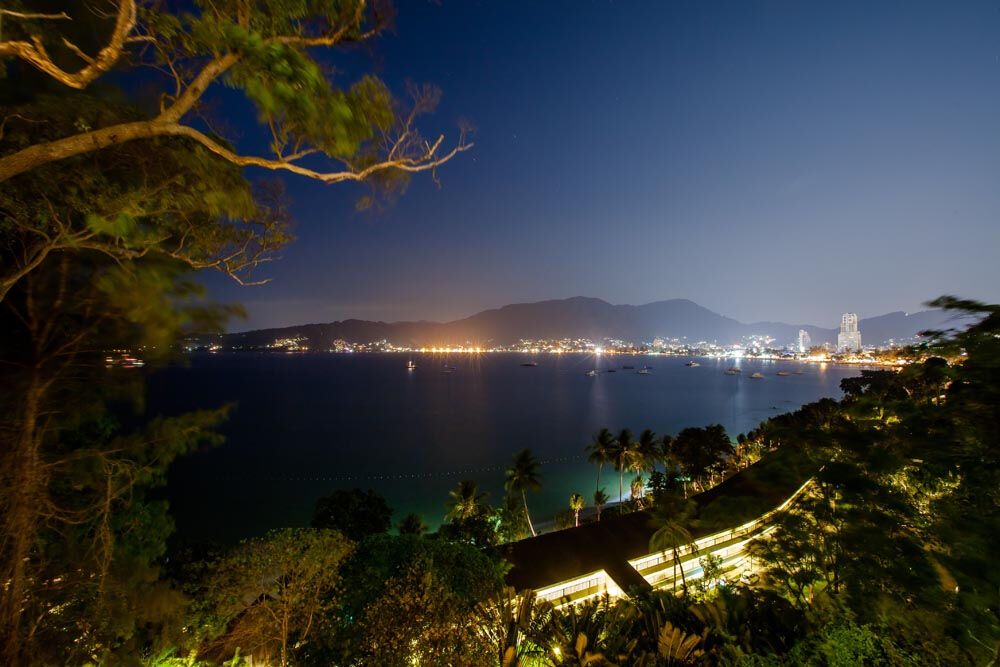 Patong villa: ทิวทัศน์โดยรอบจากตัวอาคาร